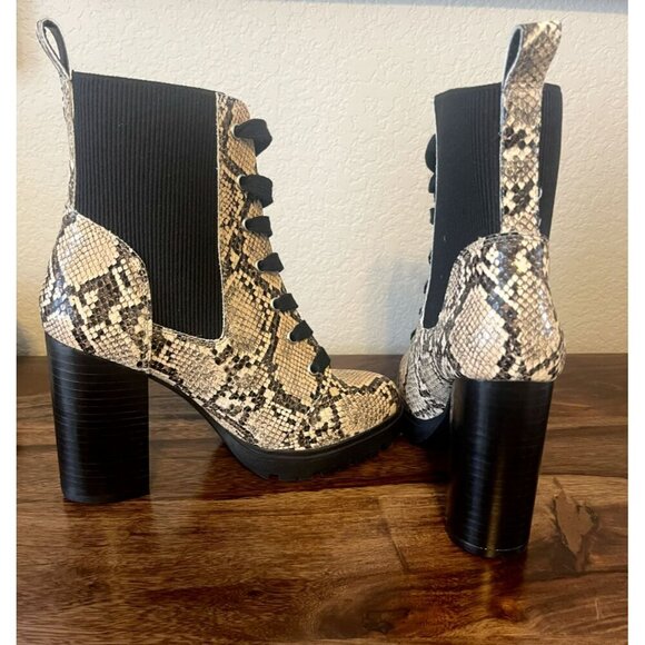 Steve Madden Latch Lace Up Snake Print Boots Chunky Block Heel Size Women's 9.5 - Picture 3 of 9
